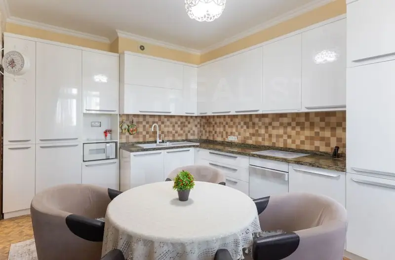 Botanica, bd. Decebal