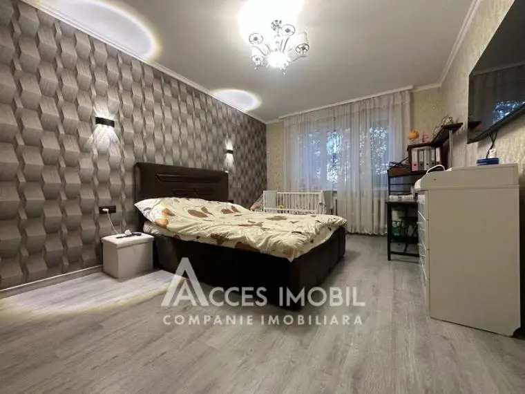 Buiucani, p-ța Unirea Principatelor