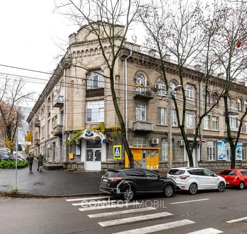 Centru, str. Mitropolit Petru Movilă