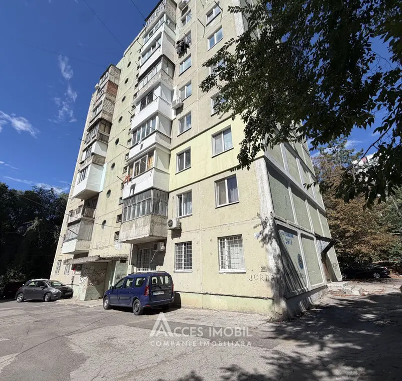 Râșcani, str. Florilor