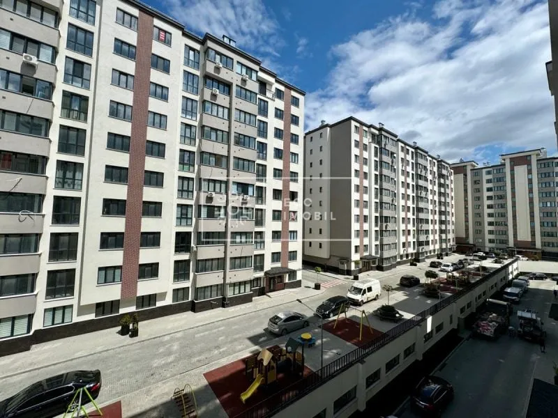 Buiucani, Ion Buzdugan